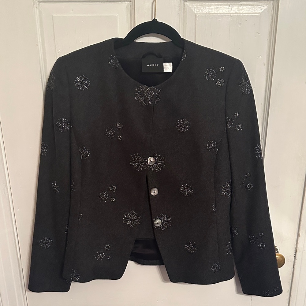 Akris 100% Cashmere Women Suit